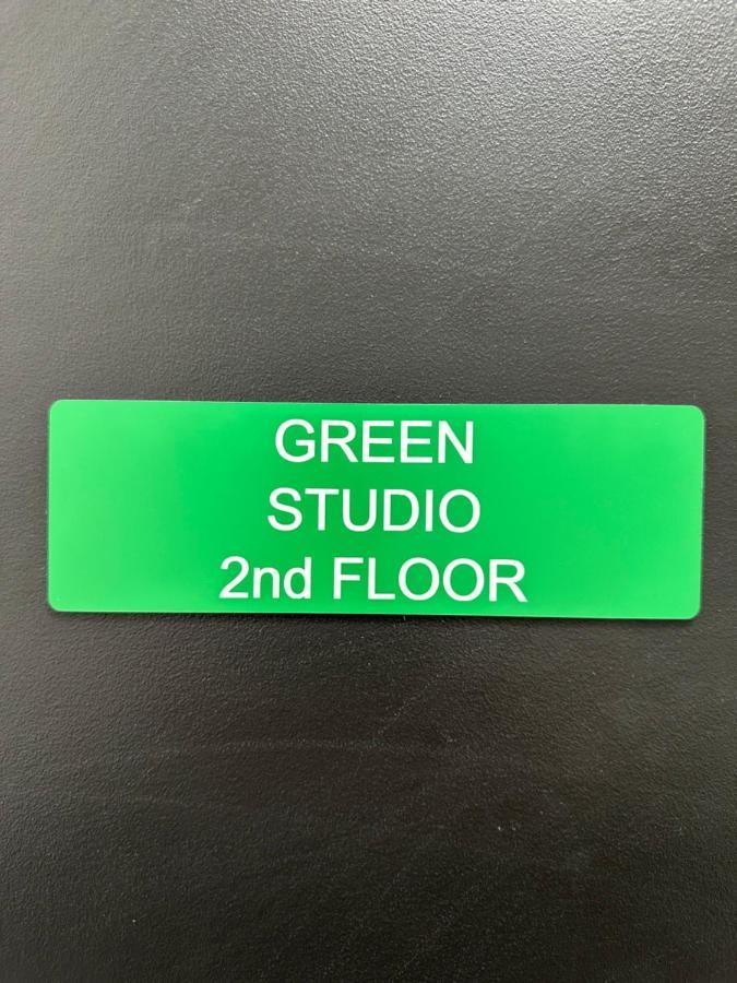 Green&Purple Studio 24-24 Access Bois-Colombes Eksteriør billede